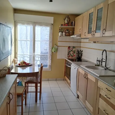 65m2/2pieces/centre/parking Prive *